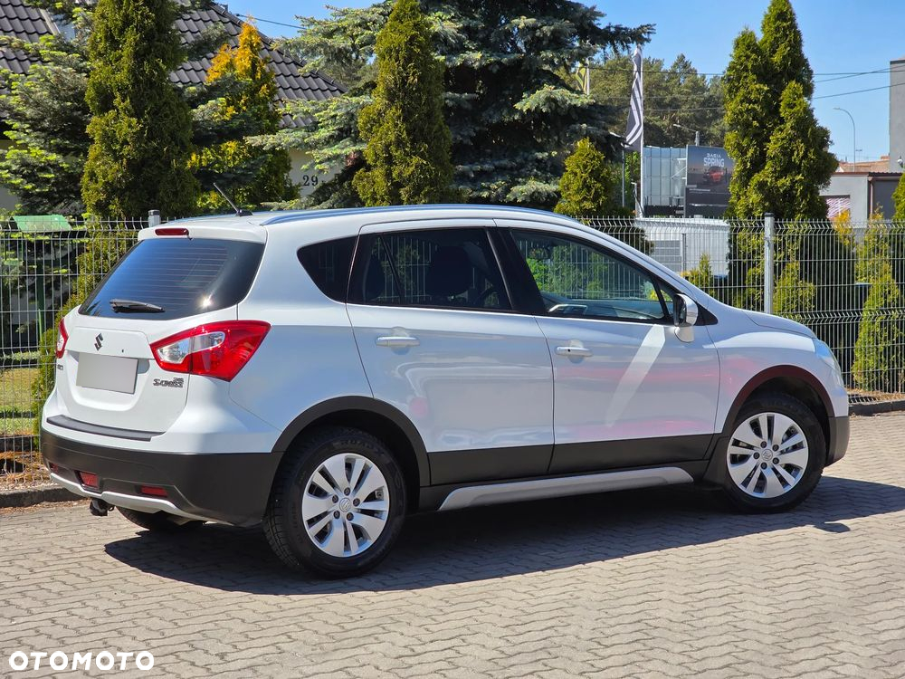 Suzuki SX4 S-Cross 1.6 DDiS Premium - 9
