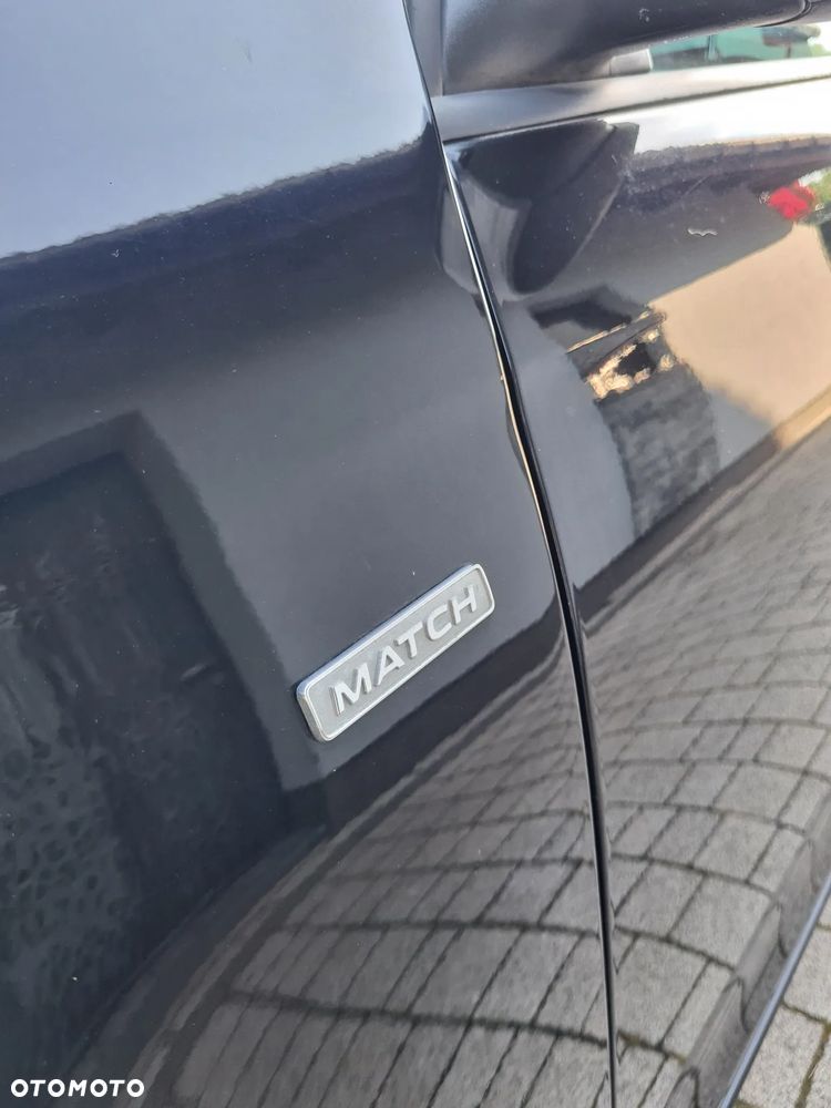Volkswagen Golf 2.0 TDI DPF BlueMotion Technology MATCH - 7