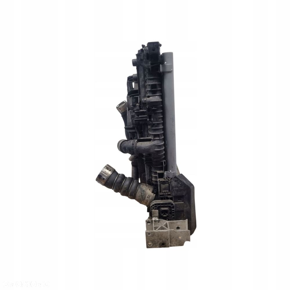 CHŁODNICE KOMPLET Chłodnica BMW X5 G05 X6 G06 40D 3.0 D DIESEL Mild Hybrid - 7