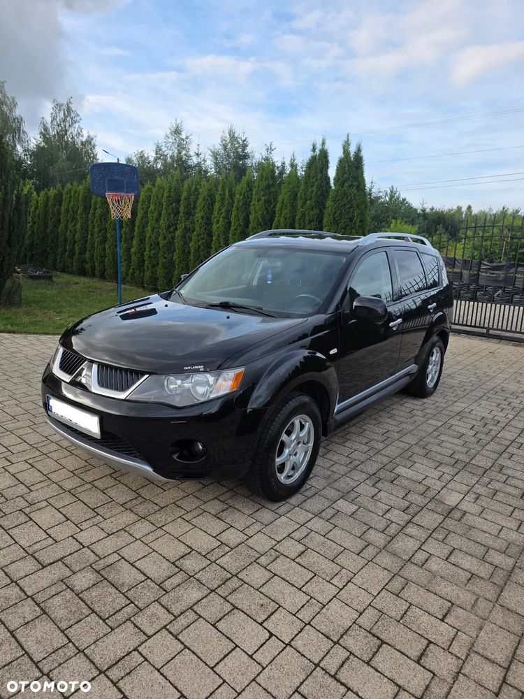 Mitsubishi Outlander 2.0 DID Intense - 3