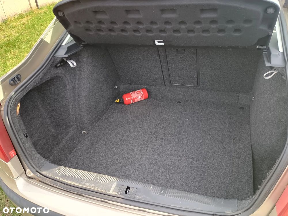 Skoda Octavia 1.6 Style - 4