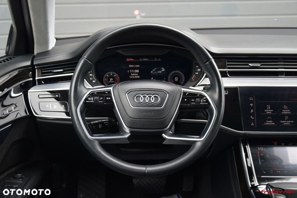 Audi A8 - 33
