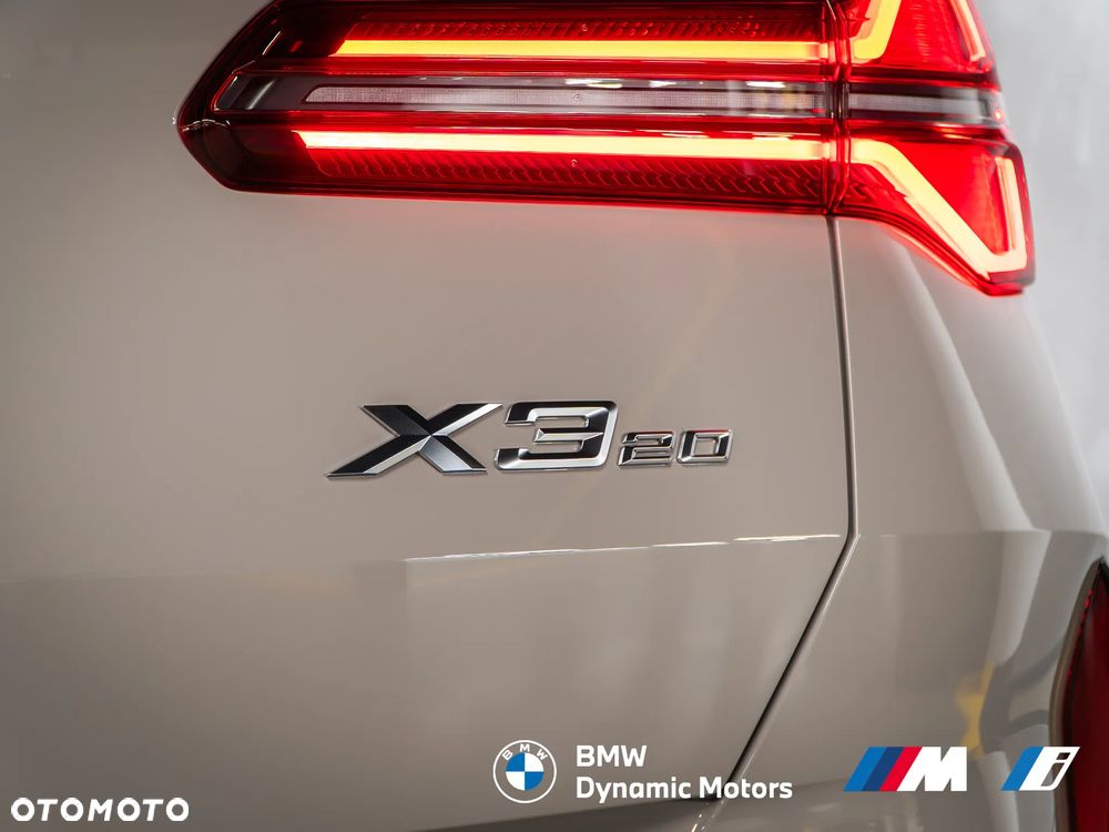 BMW X3 20 xDrive - 13
