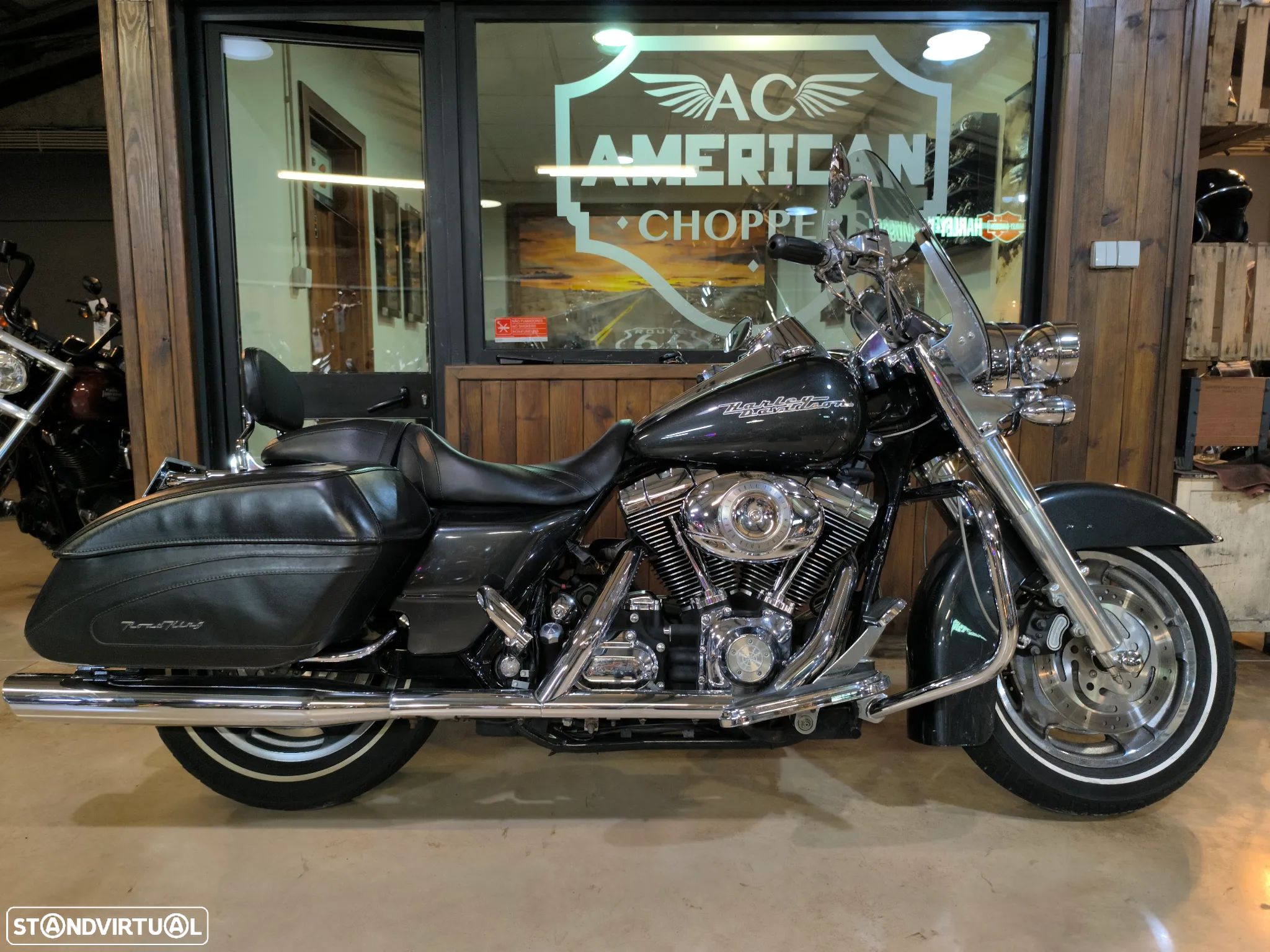 Harley-Davidson FLHR Road King Custom - 1