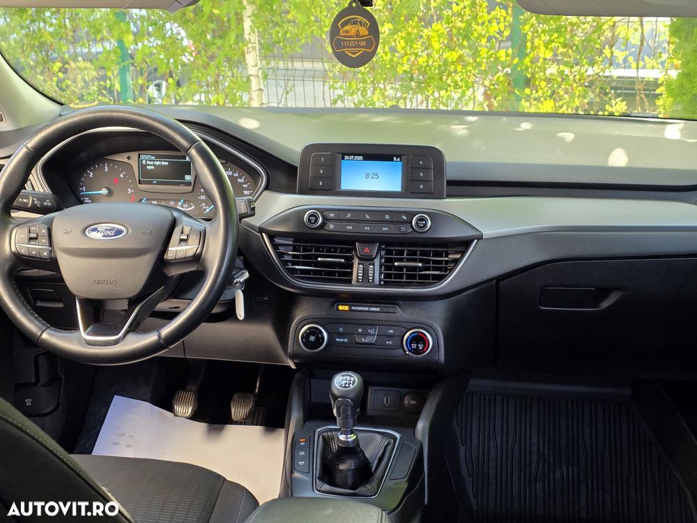 Ford Focus 1.5 EcoBlue Active Business - 4