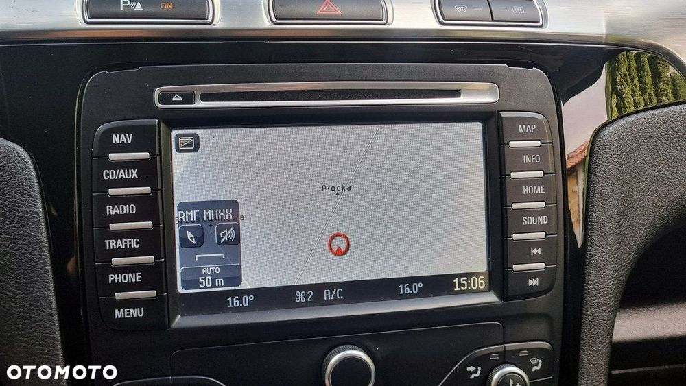 Ford S-Max - 16