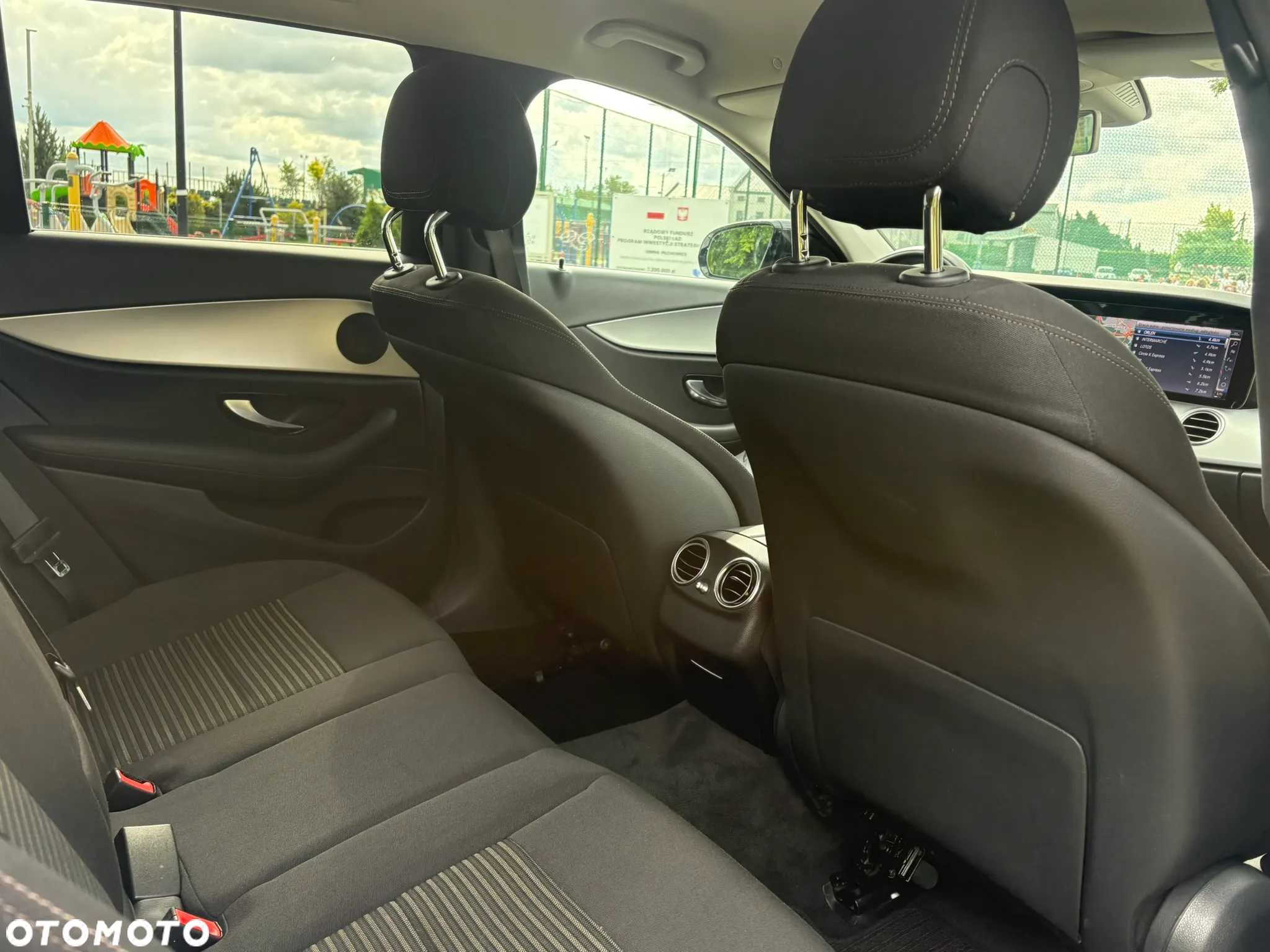 Mercedes-Benz Klasa E 300de T 9G-TRONIC Edition AVANTGARDE - 12