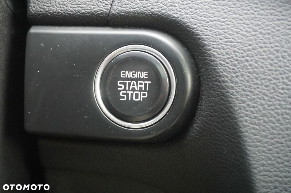 Kia Ceed 1.6 GDI PHEV Business Line DCT - 17