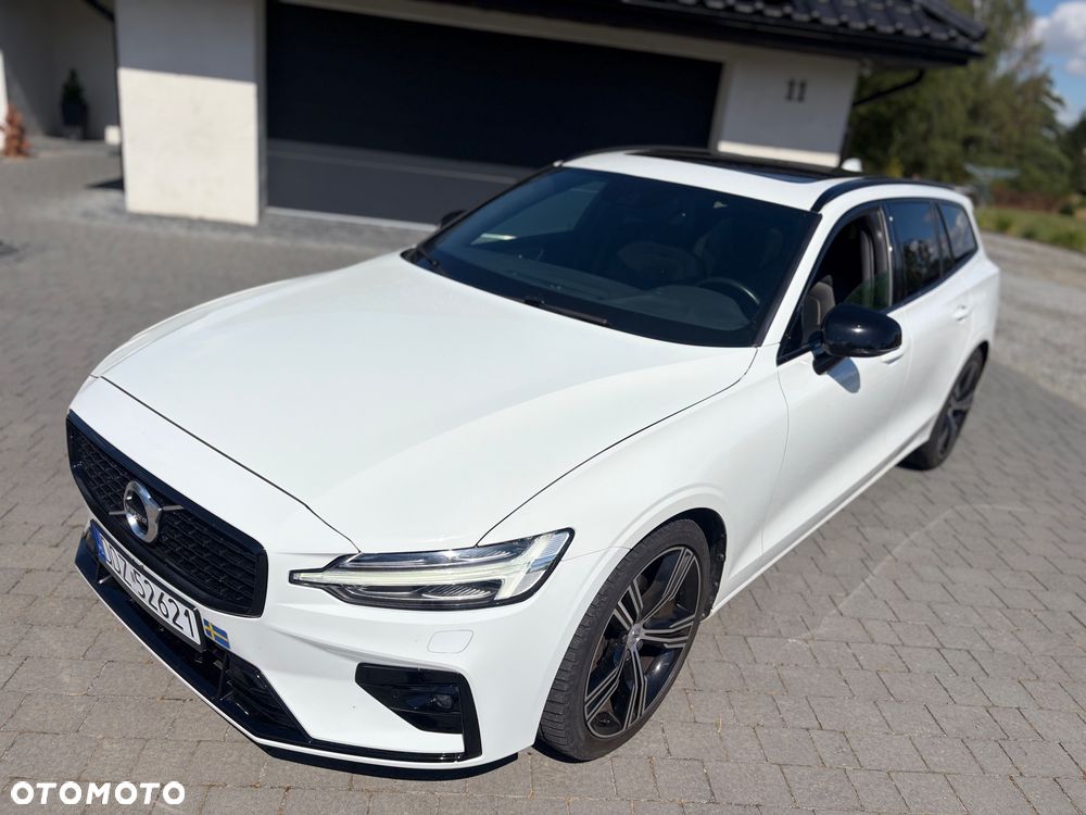 Volvo V60 B4 D R-Design - 4