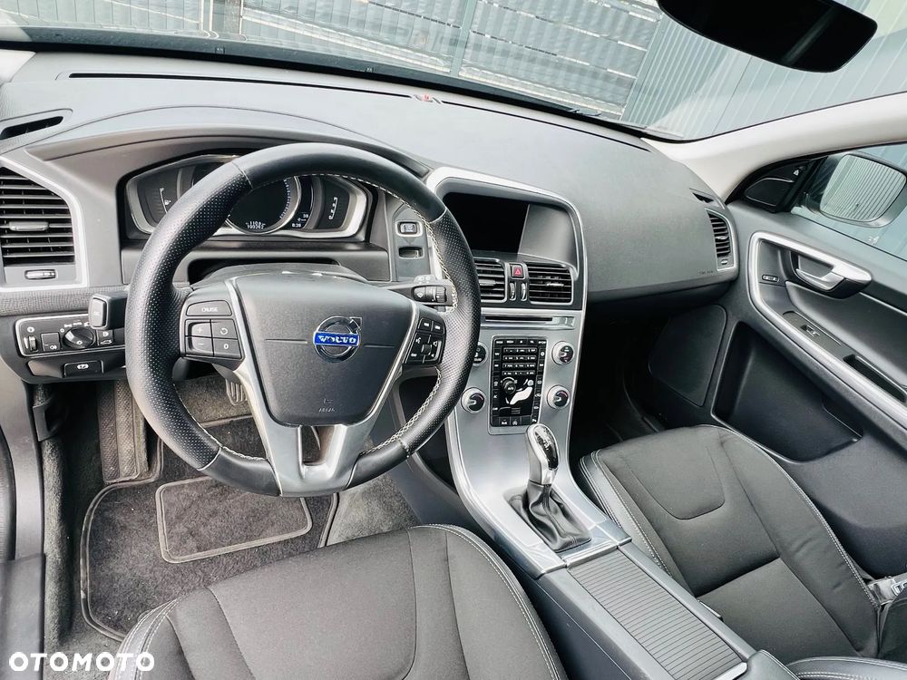 Volvo XC 60 - 11
