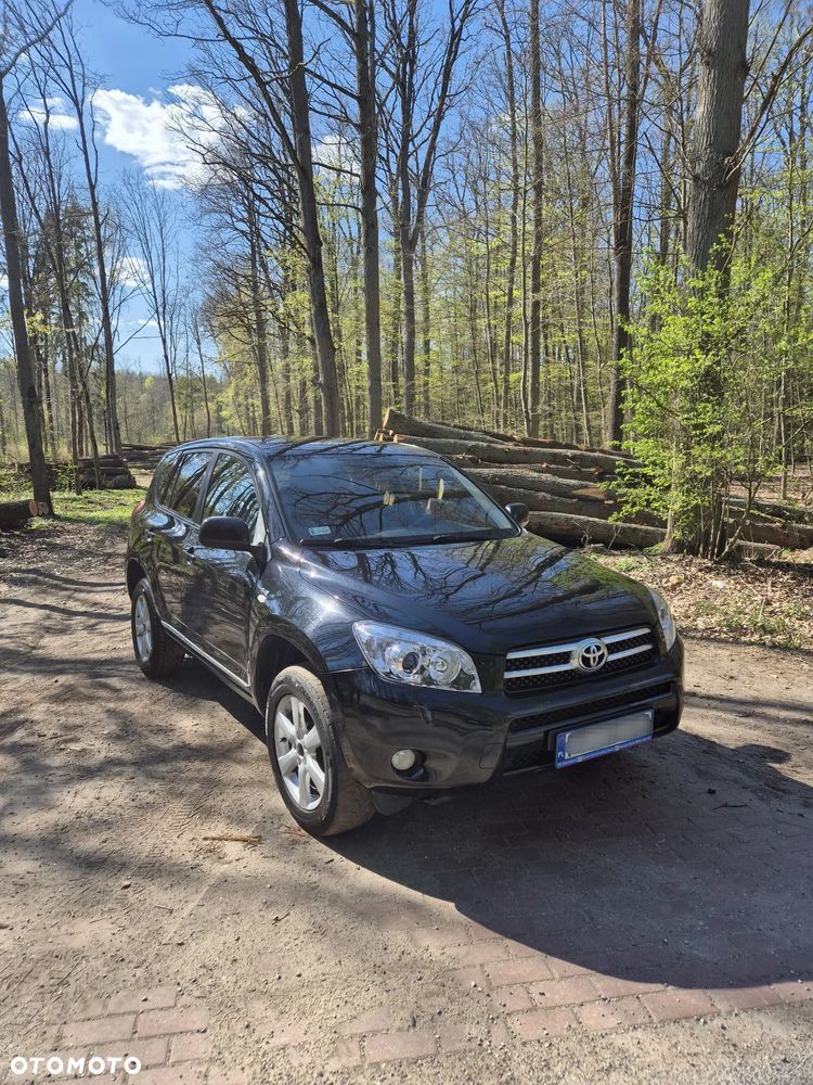 Toyota RAV4 2.2 D-4D Sol - 2