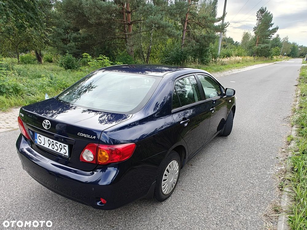 Toyota Corolla - 6