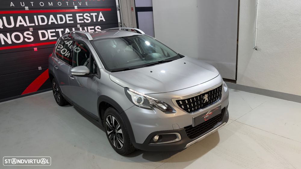 Peugeot 2008 1.6 BlueHDi Allure - 4