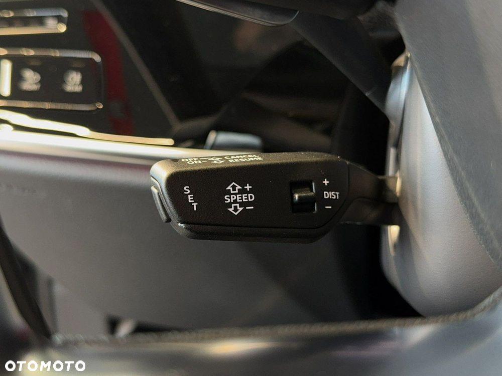 Audi S8 - 26