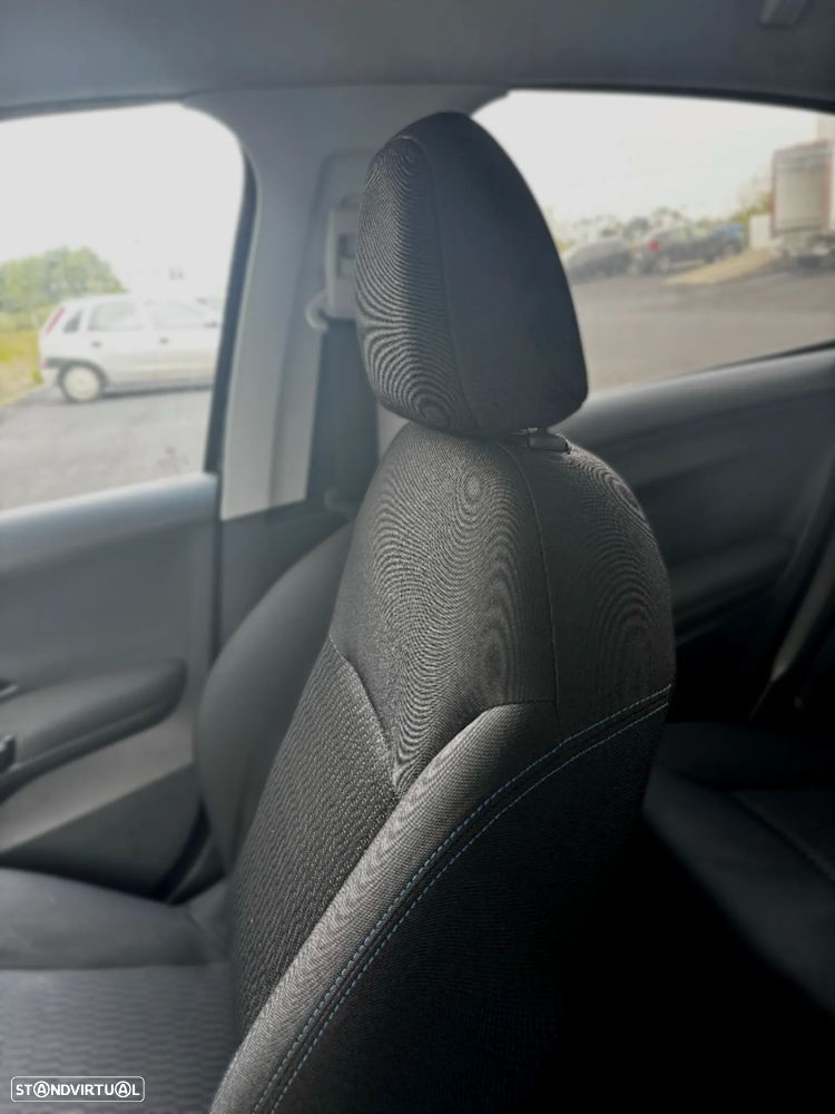 Peugeot 208 1.5 BlueHDi Signature - 13