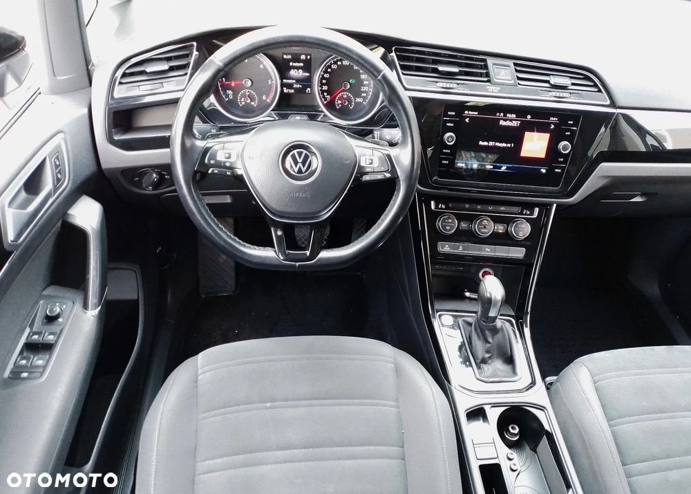 Volkswagen Touran 2.0 TDI BMT Highline DSG - 10
