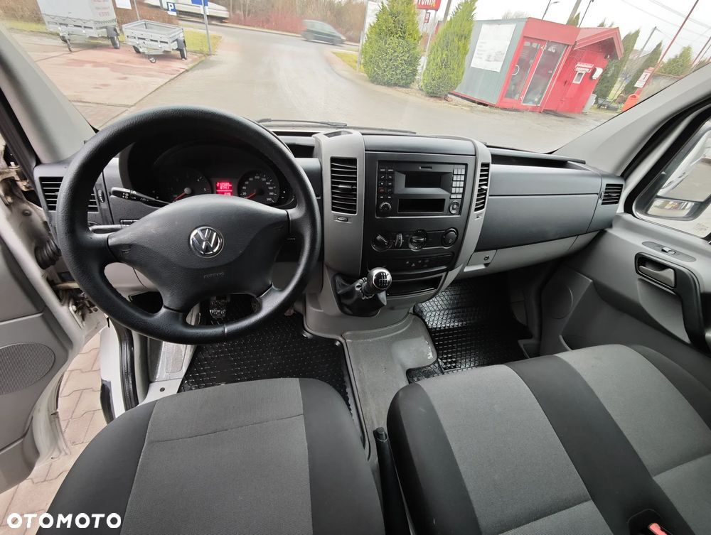 Volkswagen Crafter - 11