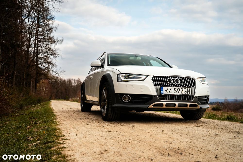 Audi A4 Allroad 2.0 TDI Quattro - 34