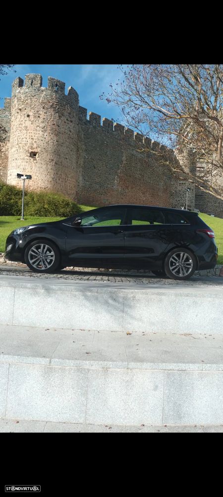Hyundai i30 CW - 8