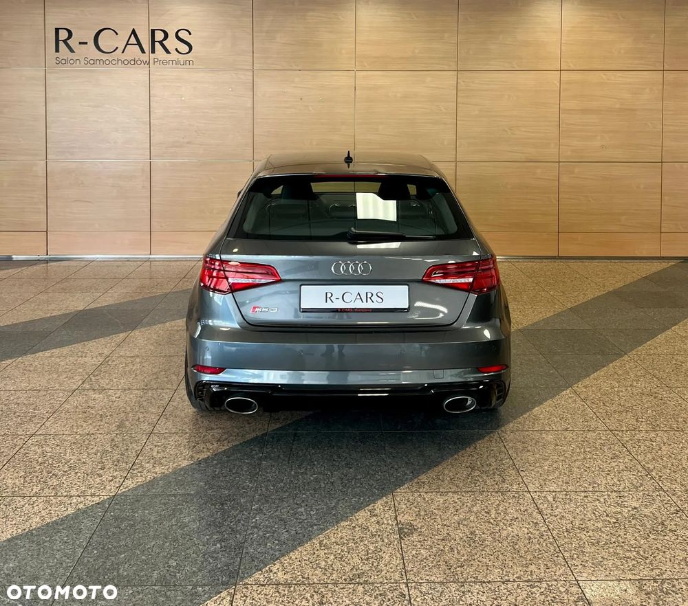 Audi RS3 Sportback 2.5 TFSI Quattro S tronic - 4