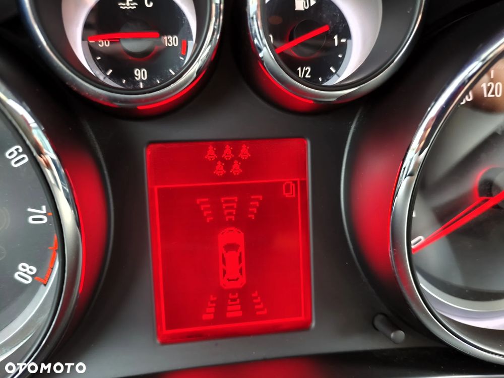 Opel Zafira Tourer 1.4 Turbo Edition - 28