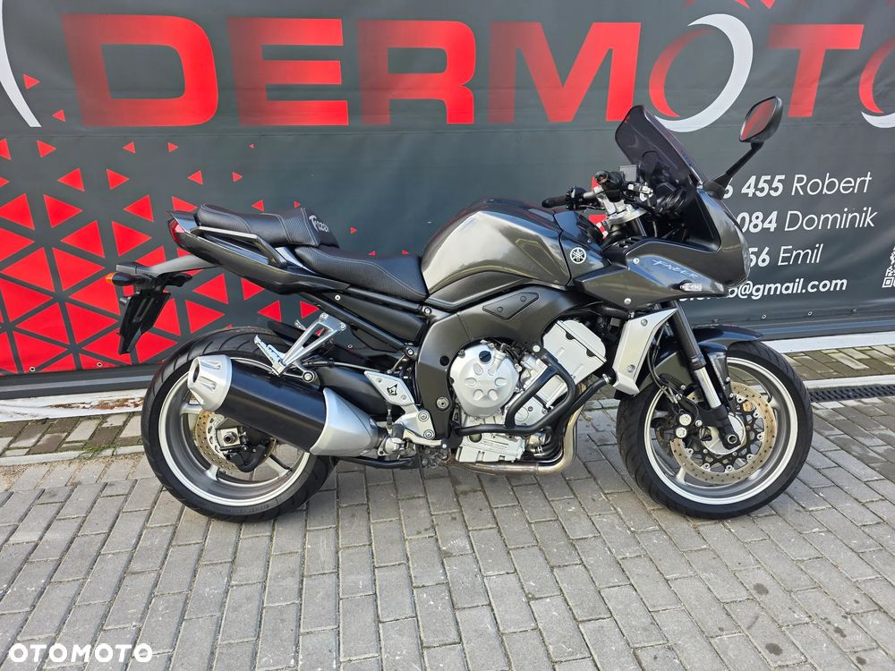 Yamaha FZ - 2