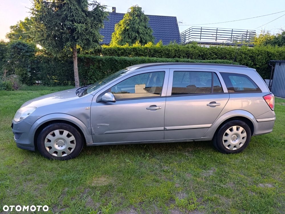 Opel Astra - 2