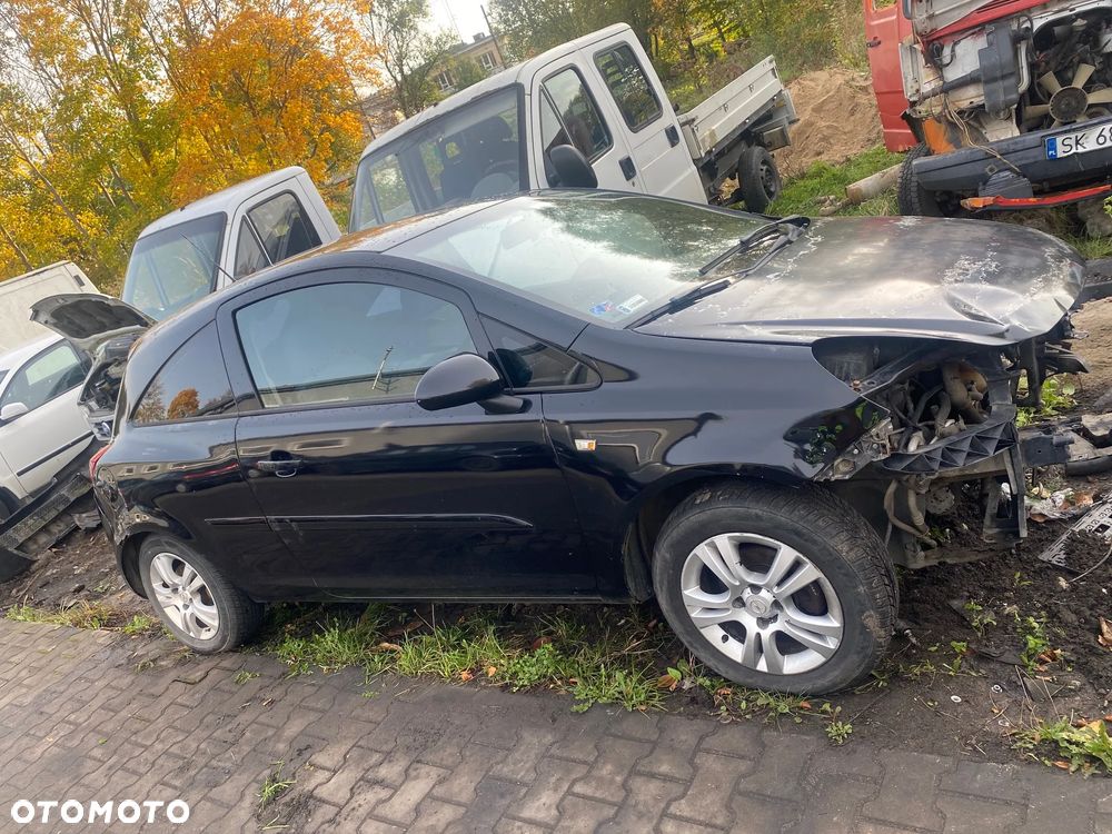 Opel Corsa D 1.3CDTI na części - 2
