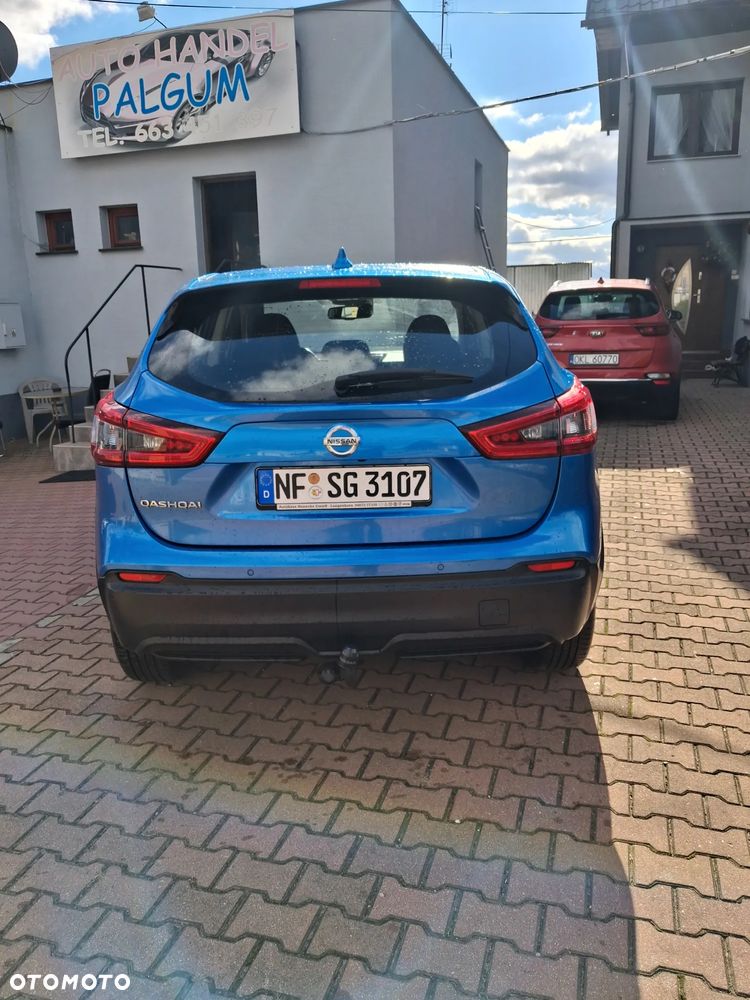 Nissan Qashqai - 10