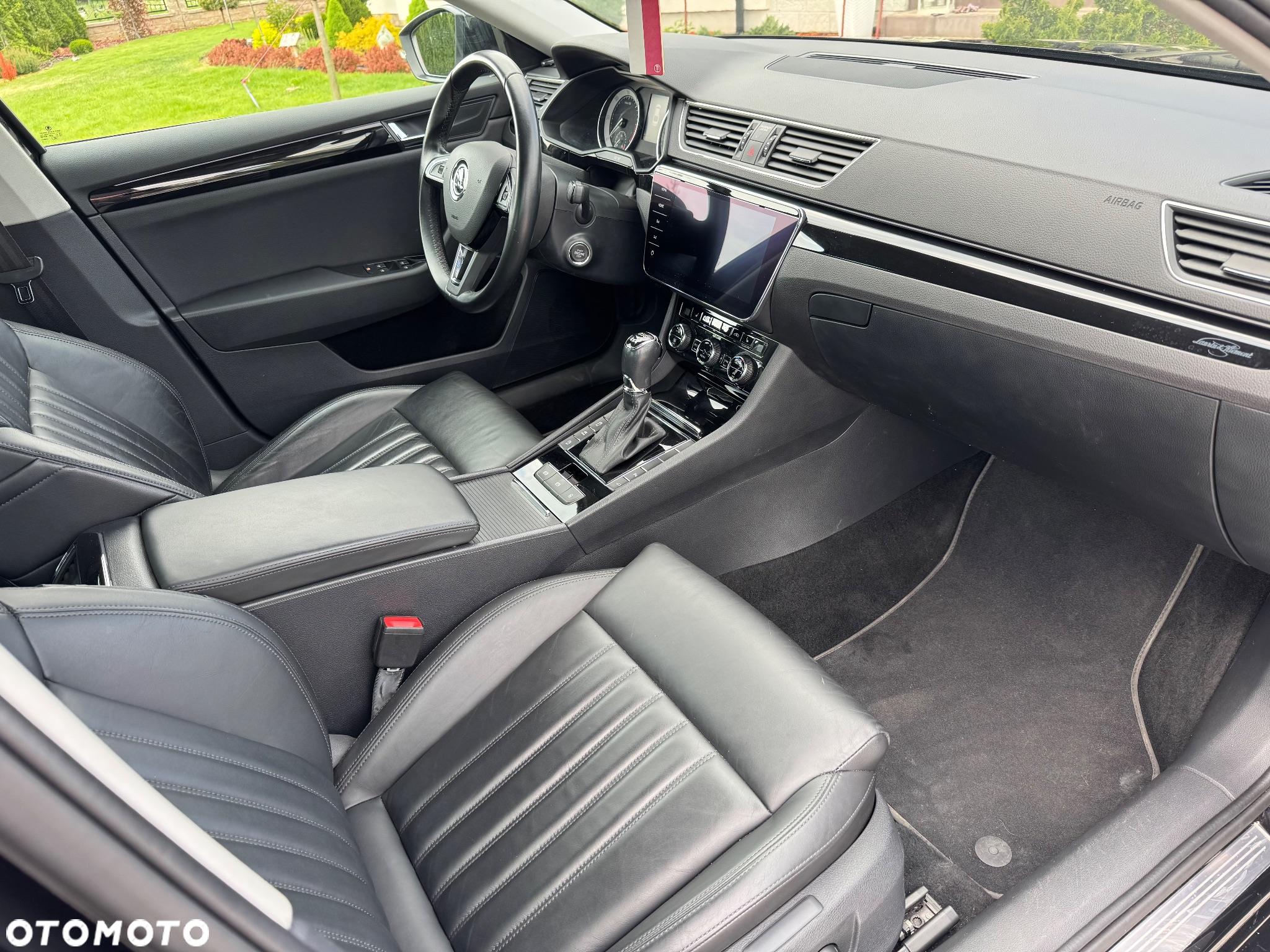 Skoda Superb 2.0 TDI 4x4 L&K DSG - 25