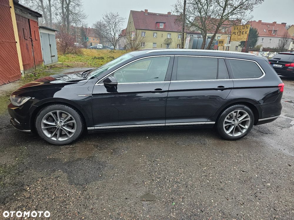 Volkswagen Passat - 2