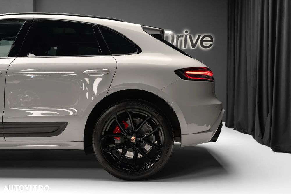 Porsche Macan GTS - 9