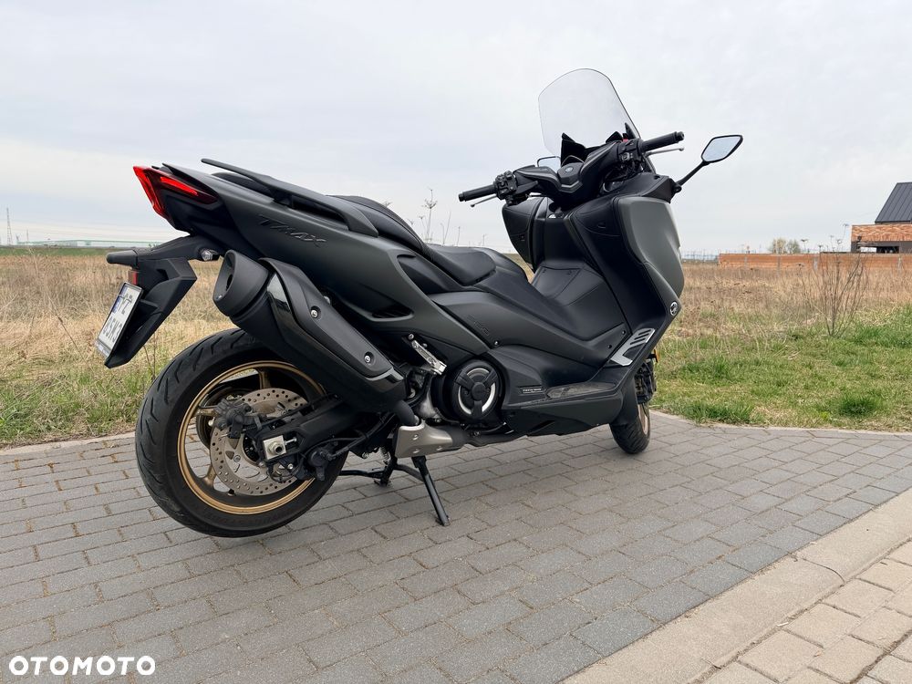 Yamaha Tmax - 5
