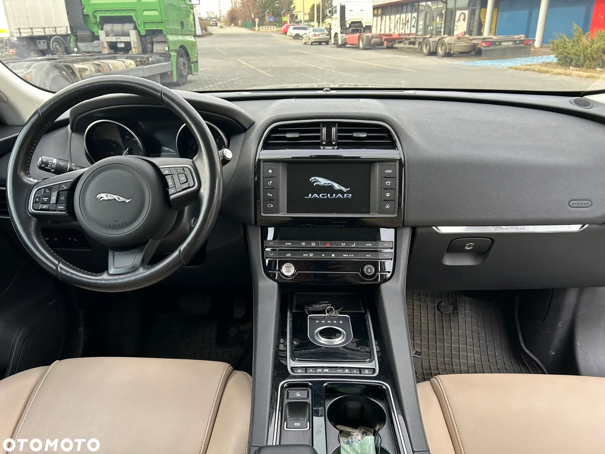 Jaguar F-Pace 2.0 i4P AWD Prestige - 21