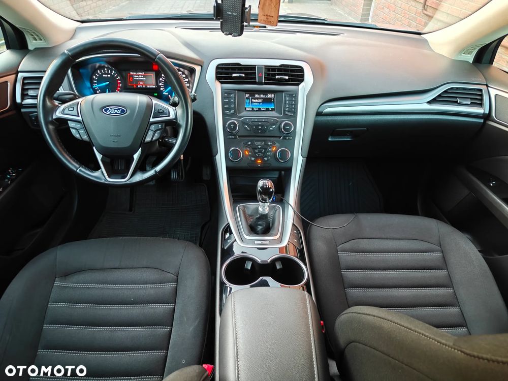 Ford Mondeo 1.5 EcoBoost Ambiente - 12