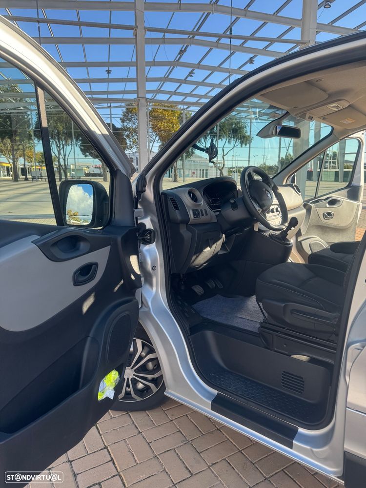 Renault Trafic 1.6 dCi L2H1 1.2T SS - 6