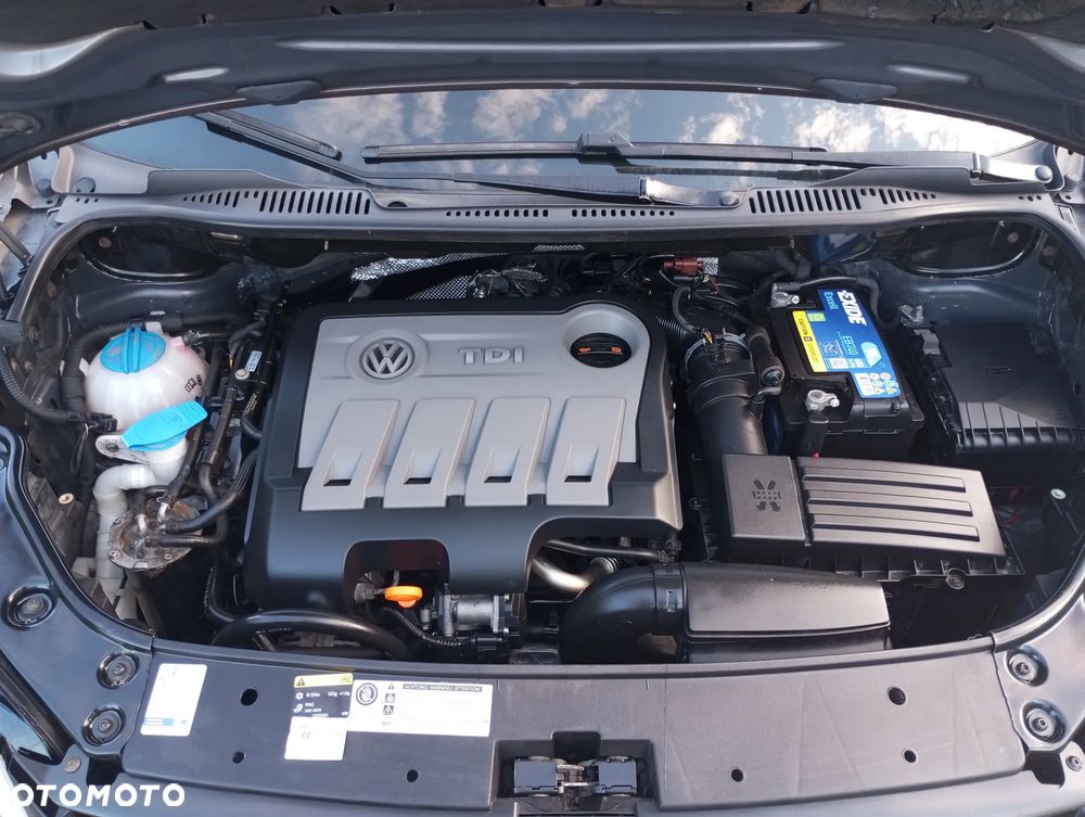 Volkswagen Touran 2.0 TDI DPF Life - 25