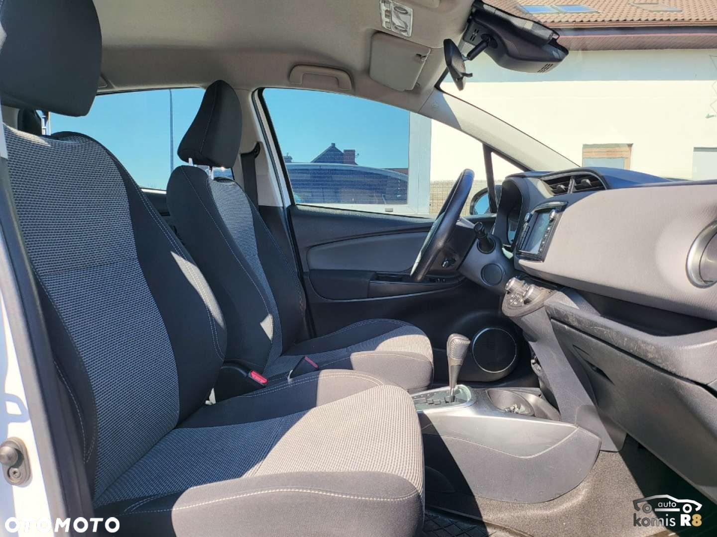 Toyota Yaris - 11