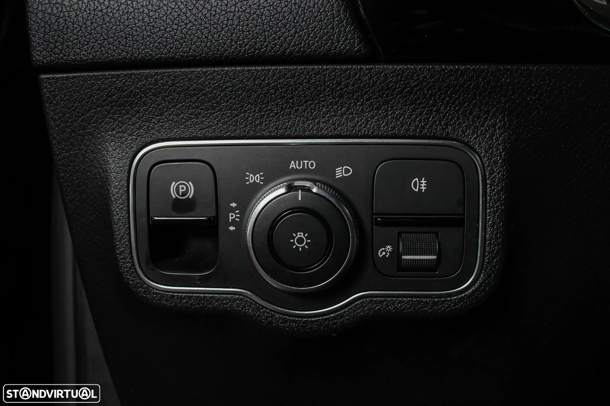 Mercedes-Benz B 180 d AMG Line Aut. - 42