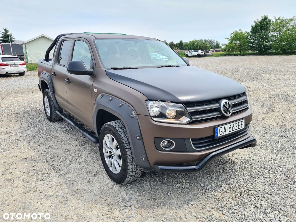 Volkswagen Amarok - 12