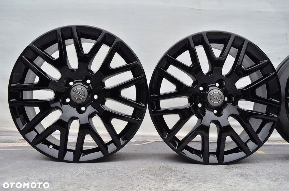 Felgi 7,5x18 5x110 Opel Astra Vectra Zafira Meriva Signum Saab 9-3 5 - 4
