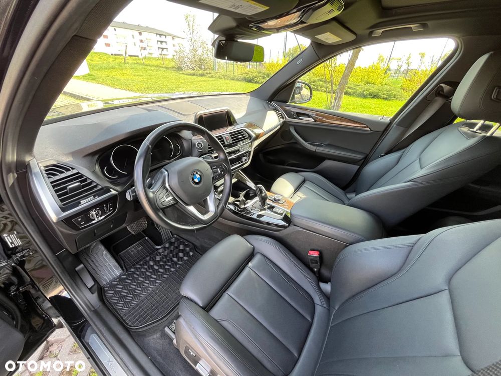 BMW X3 xDrive30i - 10