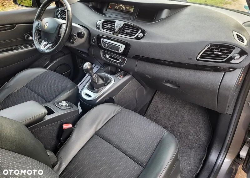 Renault Grand Scenic Gr 1.6 dCi Energy Bose Edition - 29