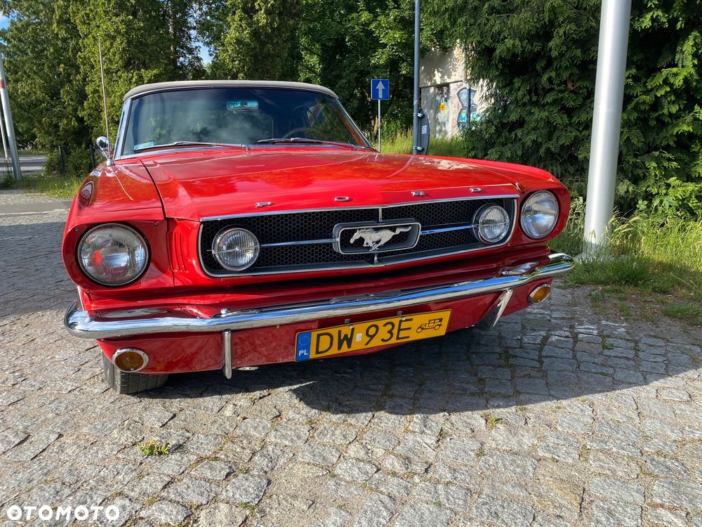 Ford Mustang - 15