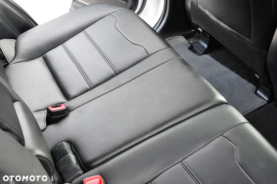 Toyota RAV4 2.0 4x4 Start&Stop CVT Executive - 14