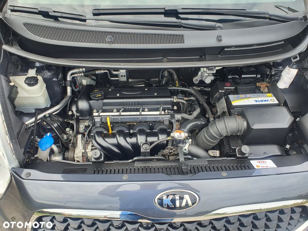 Kia Venga 1.6 CVVT Automatik Platinum Edition - 24