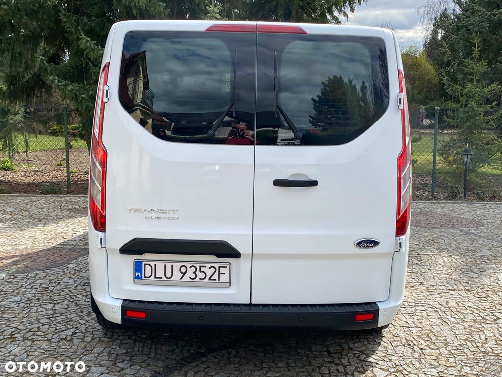 Ford TRANSIT CUSTOM - 6