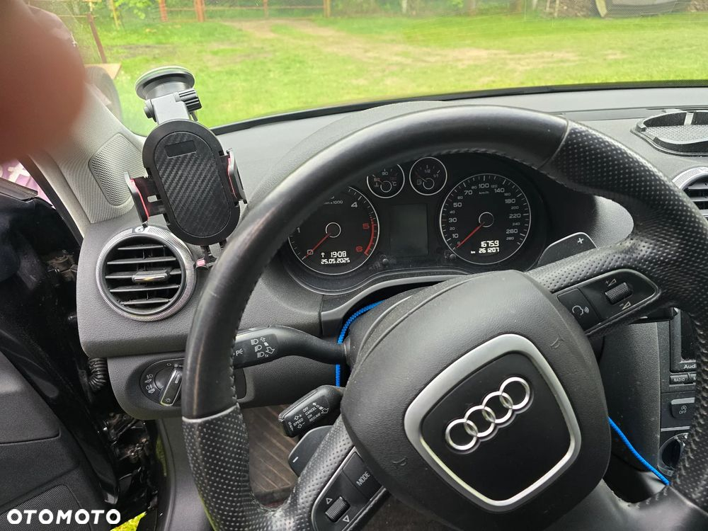 Audi A3 2.0 TDI DPF Ambiente S tronic - 12