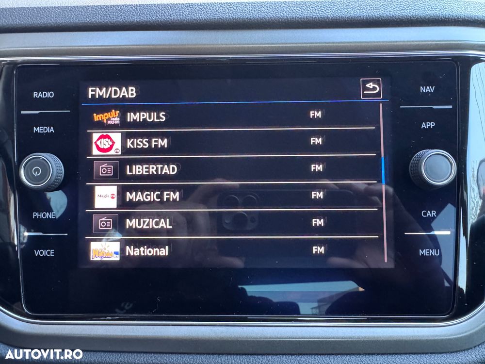 Volkswagen T-Roc 2.0 TDI SCR DSG IQ.DRIVE - 13