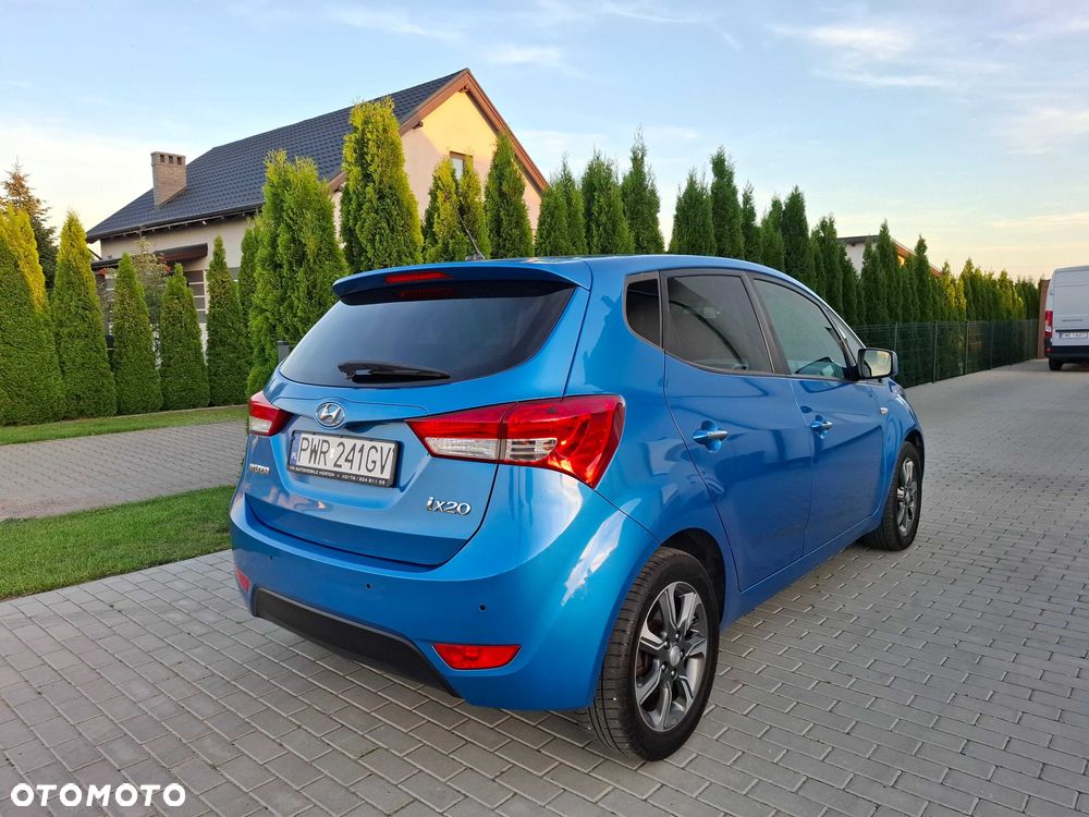 Hyundai ix20 - 4